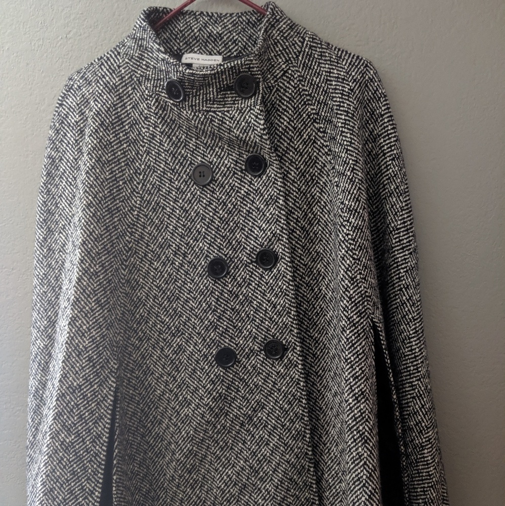 Steve Madden cape Pancho jacket